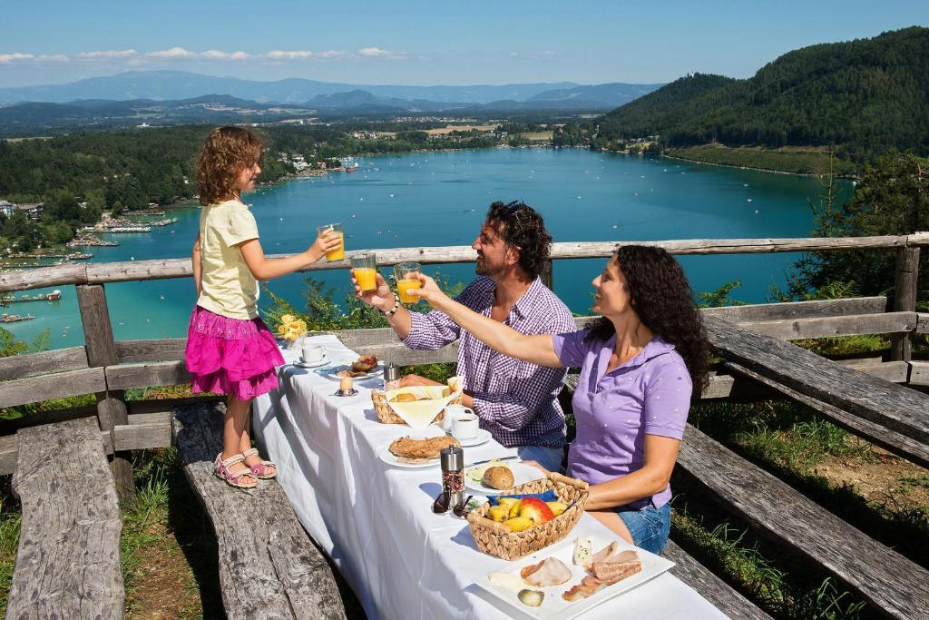 Seehotel Princes Sankt Kanzian am Klopeiner See Екстериор снимка